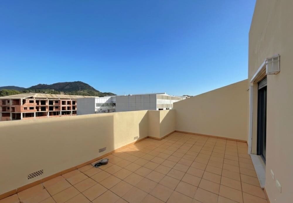 Property 2463 - Image 3